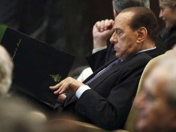 Berlusconi no se presenta en el juicio de Mediaset