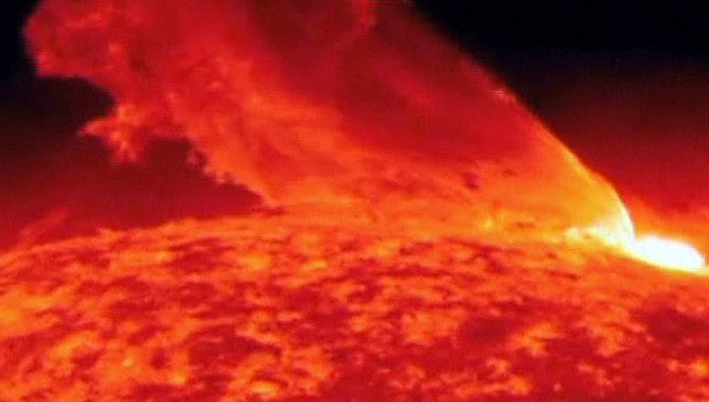 Erupciones solares (28-2-2011)