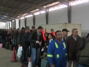 Británicos abandonan Libia Británicos abandonan Libia