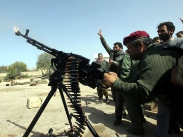Rebeldes libios se entrenan para asaltar Trípoli (01-03-2011)