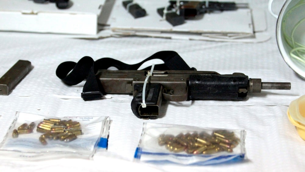 Material incautado a los etarras detenidos en Bilbao