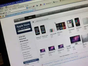 Apple y Microsoft, enfrentadas por la denominación de su tienda de aplicaciones. Apple y Microsoft, enfrentadas por la denominación de su tienda de aplicaciones.