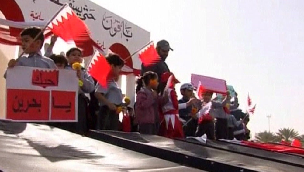 Manifestación de niños en Bahrein
