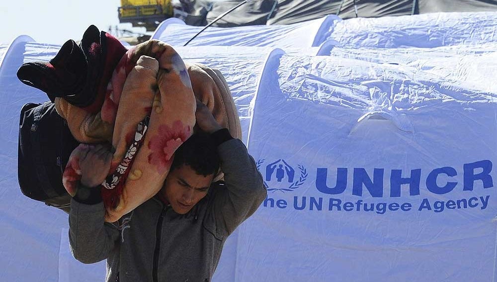Campo de refugiados en la frontera