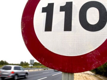 A 110km/h por autopistas y autovías