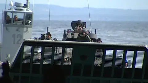 Soldados de la OTAN de maniobras Soldados de la OTAN de maniobras