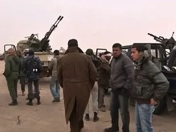 Tropas rebeldes en Libia Tropas rebeldes en Libia