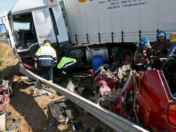 Quince fallecidos en las carreteras