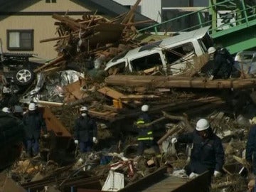 Un edificio destruido por el tsunami de Japón