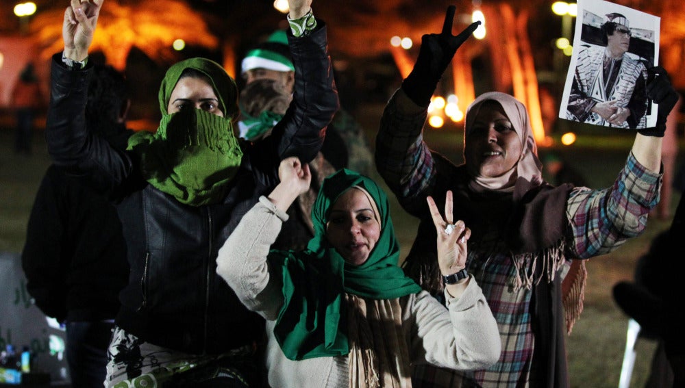  Mujeres seguidoras de Muamar el Gadafi