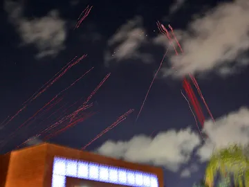 Trazadores en el cielo de Libia Trazadores en el cielo de Libia