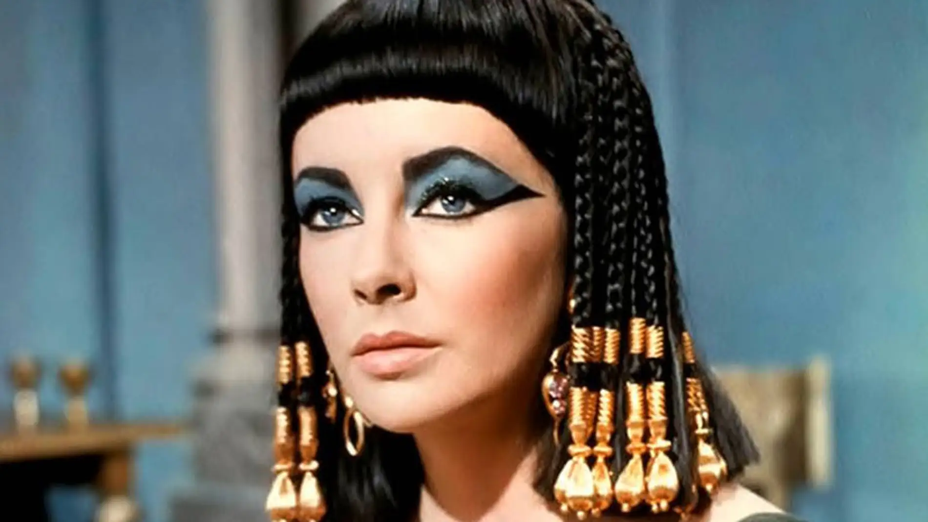 Elizabeth Taylor como 'Cleopatra', la cinta está en la lista de las películas más largas 