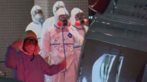  Dos trabajadores de Fukushima hospitalizados por radiaci&oacute;n excesiva