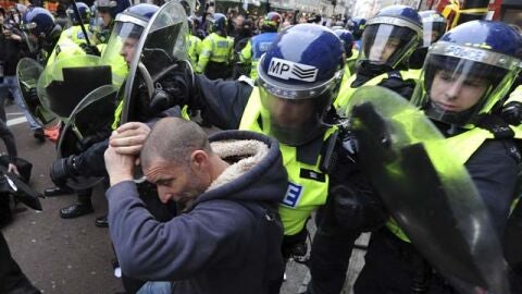 Altercados en la manifestaci&oacute;n en Londres