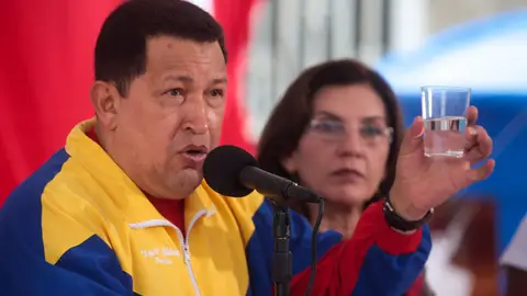 Hugo Chávez, presidente de Venezuela Hugo Chávez, presidente de Venezuela