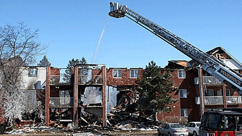 Edificio de Ontario destruido por una explosi&oacute;n