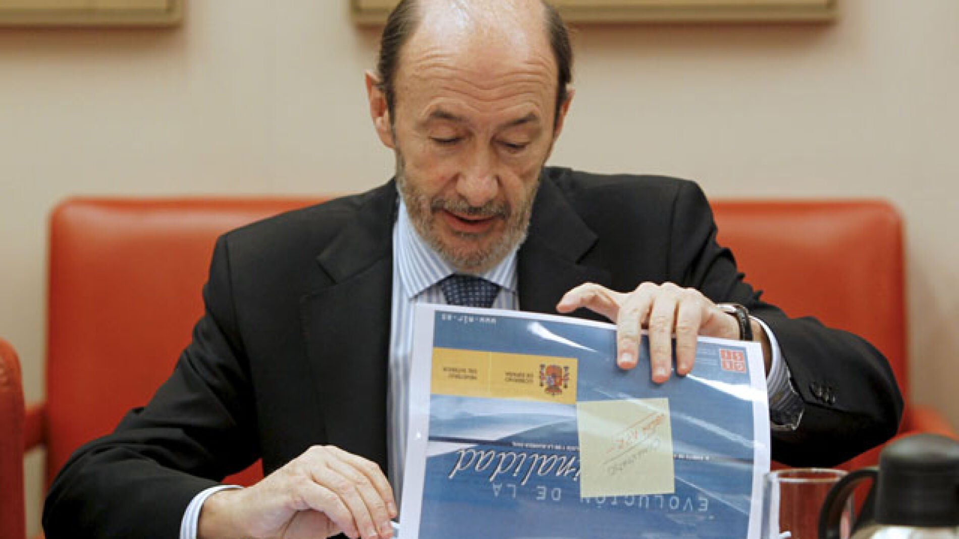 Alfredo P&eacute;rez Rubalcaba presenta los datos de 2010