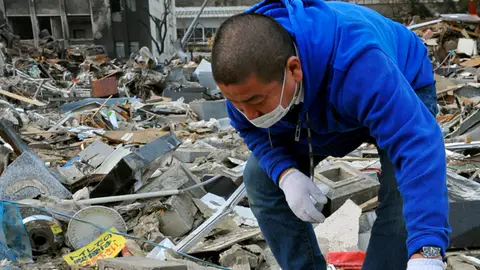 Un monje budista del templo Saikoji Un monje budista del templo Saikoji