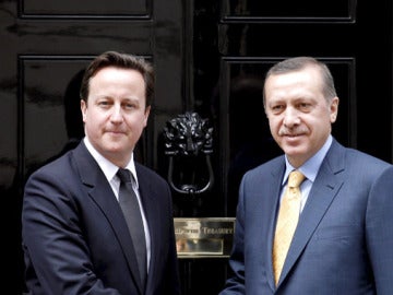 Cameron recibe a Erdogan en Downing Street