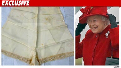 Paralizan una subasta en la que se ofrecía ropa interior de la Reina Isabel II