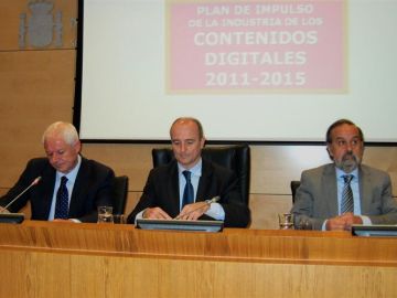 Miguel Sebastián presenta el plan que otorgará 205 millones al sector digital. 