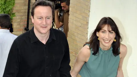 David Cameron y su mujer Samantha David Cameron y su mujer Samantha
