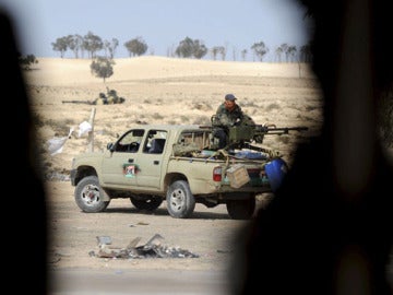 Un rebelde libio armado