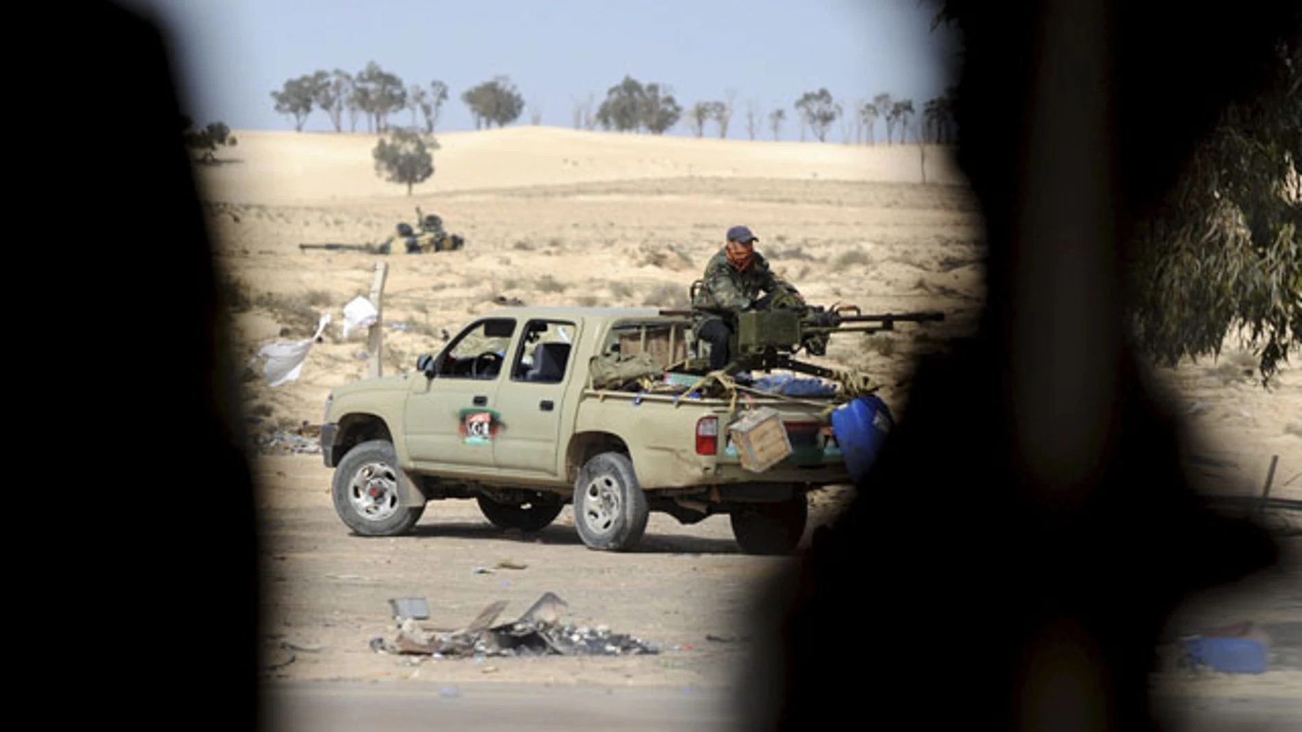 Un rebelde libio armado Un rebelde libio armado