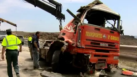 Canarias a la cola en accidentes de tráfico Canarias a la cola en accidentes de tráfico