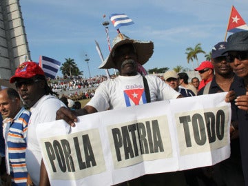 Desfile militar en Cuba