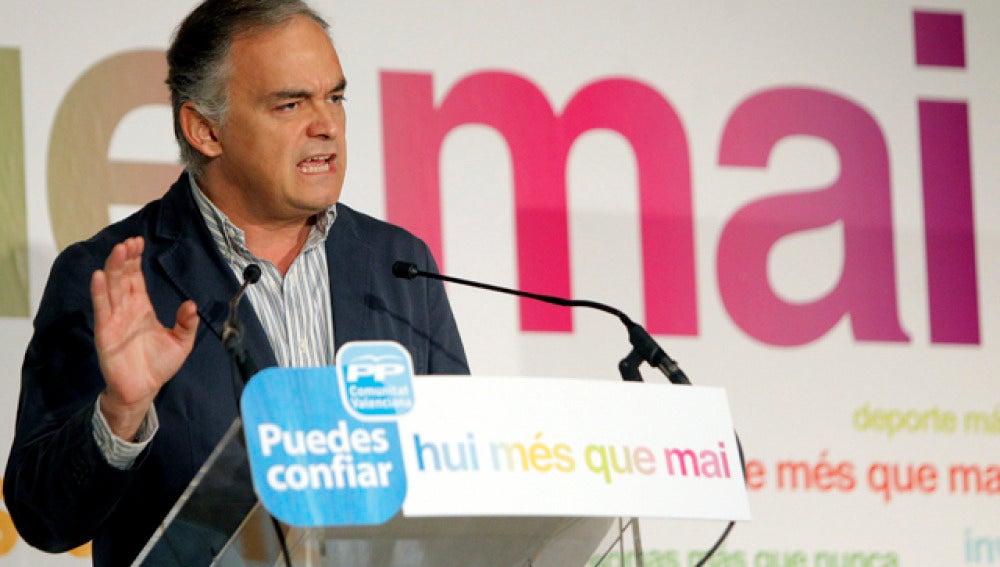 González Pons durante el acto en Valencia
