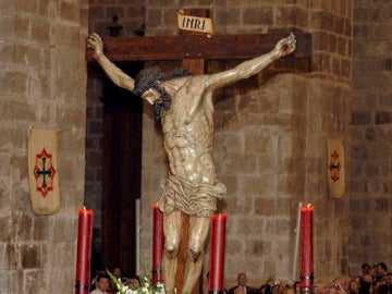 Procesionan treinta pasos en Valladolid