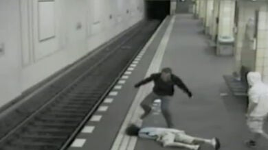 Brutal paliza en el Metro de Berlín