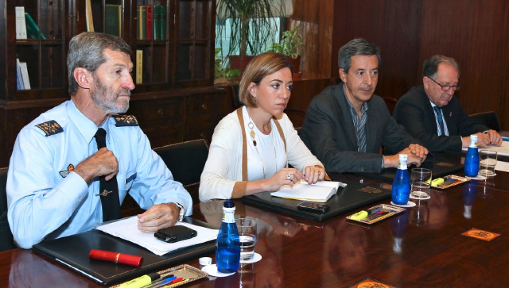 El jefe de Estado Mayor de la Defensa, José Julio Rodríguez y la ministra de Defensa, Carme Chacón