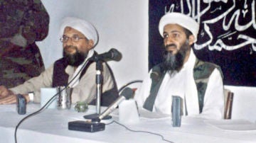 Al Zawahiri, junto a Osama Bin Laden