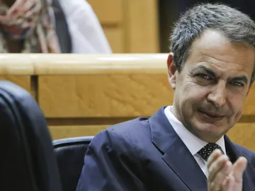Zapatero, en la sesión de Control del Congreso Zapatero, en la sesión de Control del Congreso