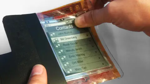 PaperPhone, tan fino como una hoja de papel PaperPhone, tan fino como una hoja de papel