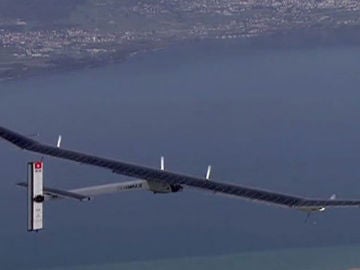 Avi&oacute;n solar
