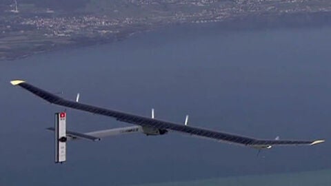 Avi&oacute;n solar