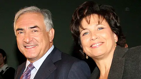 Strauss-Kahn y su esposa en una imagen de archivo Strauss-Kahn y su esposa en una imagen de archivo