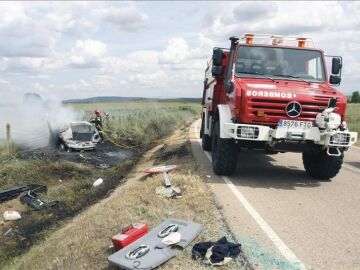 Accidente de tráfico con bomberos (16-05-2011) Accidente de tráfico con bomberos (16-05-2011)