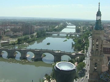 Vista de Zaragoza a 80 metros de altura