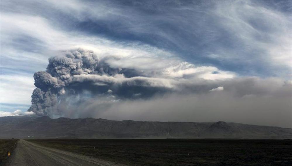 Entra en erupción el volcán islandés de Grimsvötn