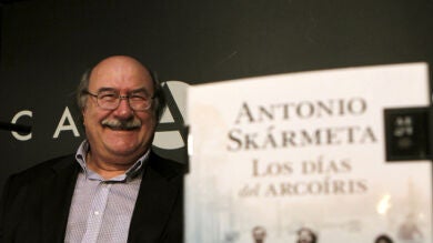 Antonio Skármeta presenta 'Los días del Arcoíris'