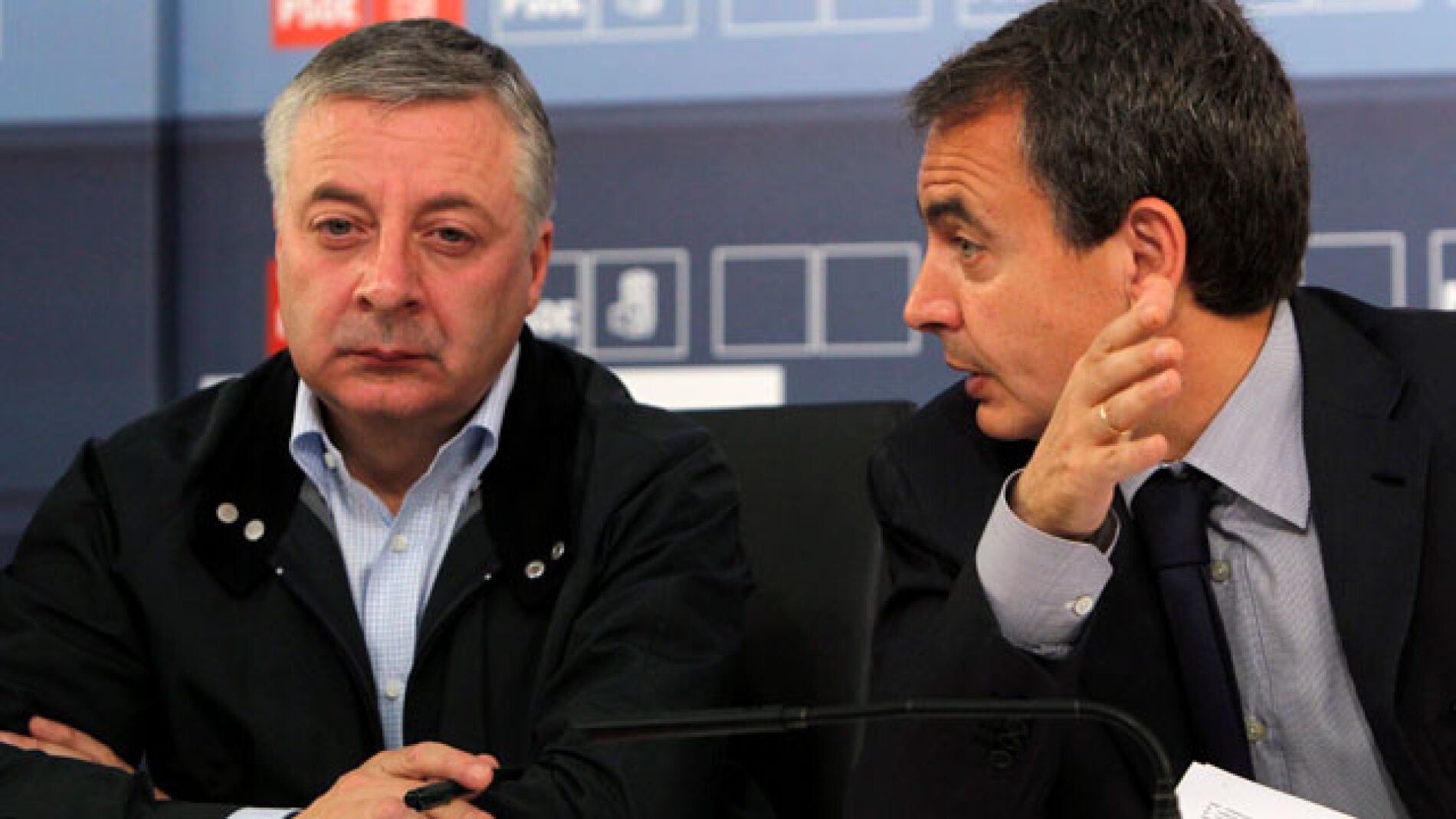 Blanco junto a Zapatero