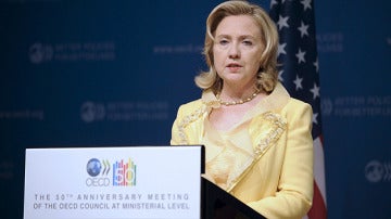 Hillary Clinton en la reunión de la OCDE