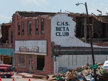 Consecuencias de los tornados en Alabama