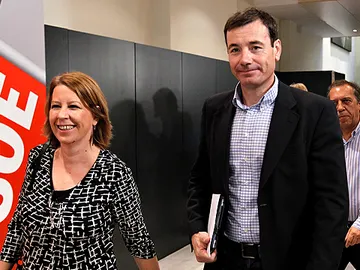 Tómas Gómez a su llegada al comité federal Tómas Gómez a su llegada al comité federal