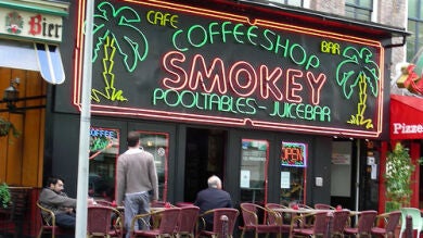 Holanda prohibirá venta de cannabis a los turistas en las cofee shops