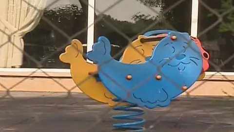 Exterior de un centro infantil (Archivo) Exterior de un centro infantil (Archivo)